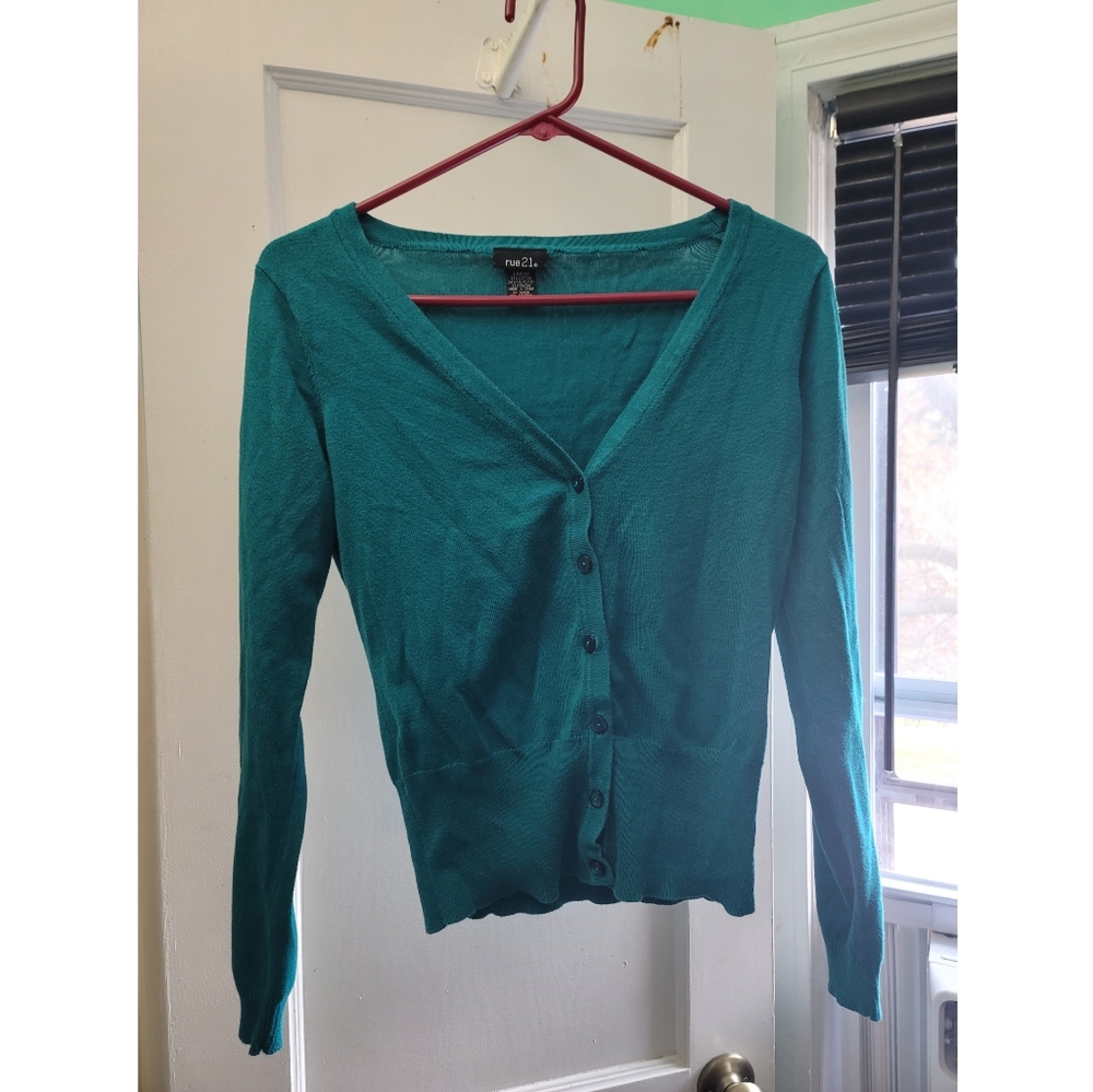 Rue 21 cardigan sz l